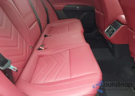 2024 Maserati Grecale Modena z USA, uszkodzony, nr VIN ZN6PMDBA3R7450499